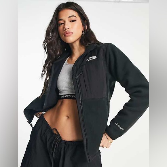 The North Face Jackets & Blazers - The North Face Denali Fleece Jacket - Black